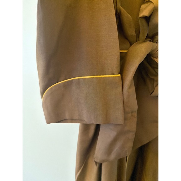 Vintage Dynasty Brown Robe Smoking Jacket Yellow Piping Hong Kong British Colony - Picture 3 of 5